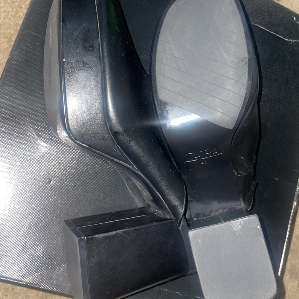 Clogs - Picture 4 of 5